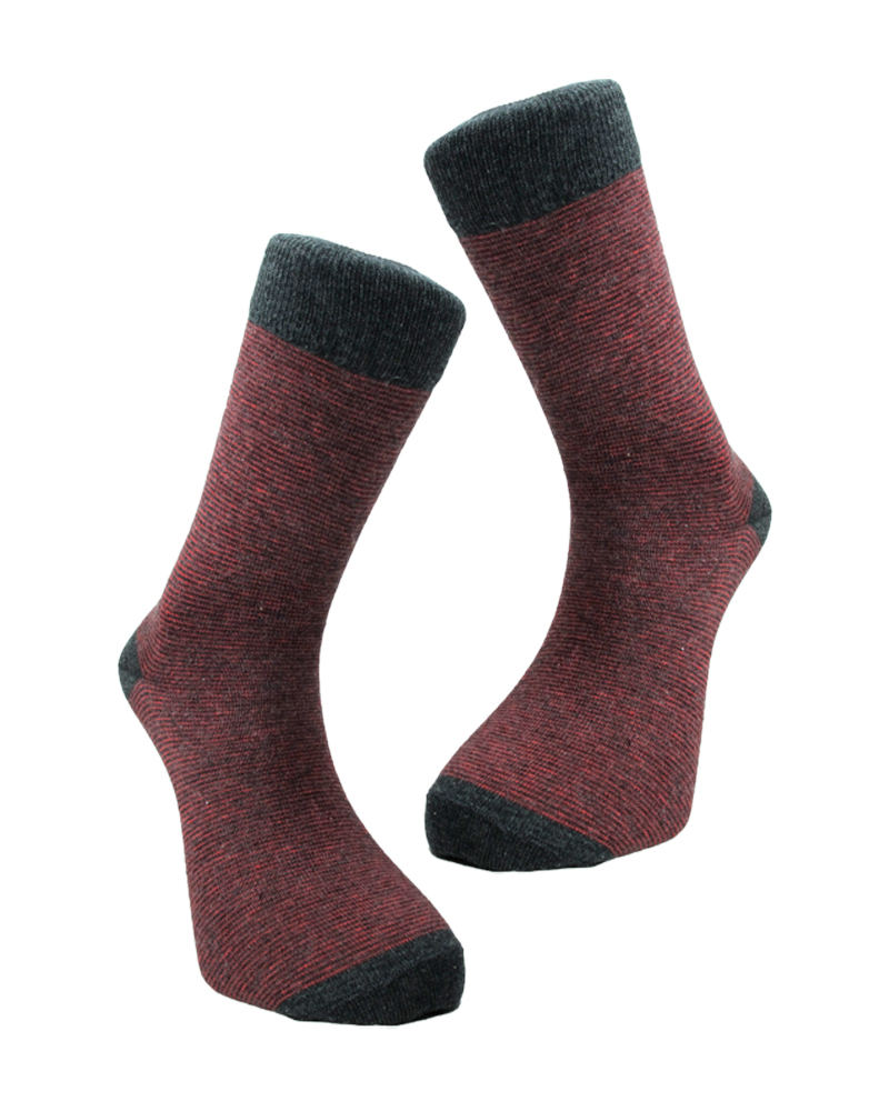 Темно красные носки. Бордовые носки мужские. Женские зимние носки бордовые. Женские зимние носки бордовые. Носки бордовые женские.